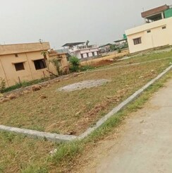 Plot For Sale in Sector 77