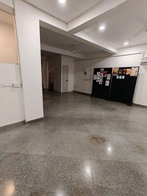 Room in  Office Space at Panchsheel Enclave – for Rent