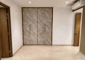 Room in 2 BHK Apartment at Hiranandani Estate Rodas Enclave, Ghodbunder Road – for Sale