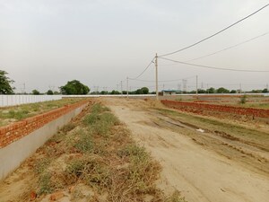  Plot For Sale in Saimari