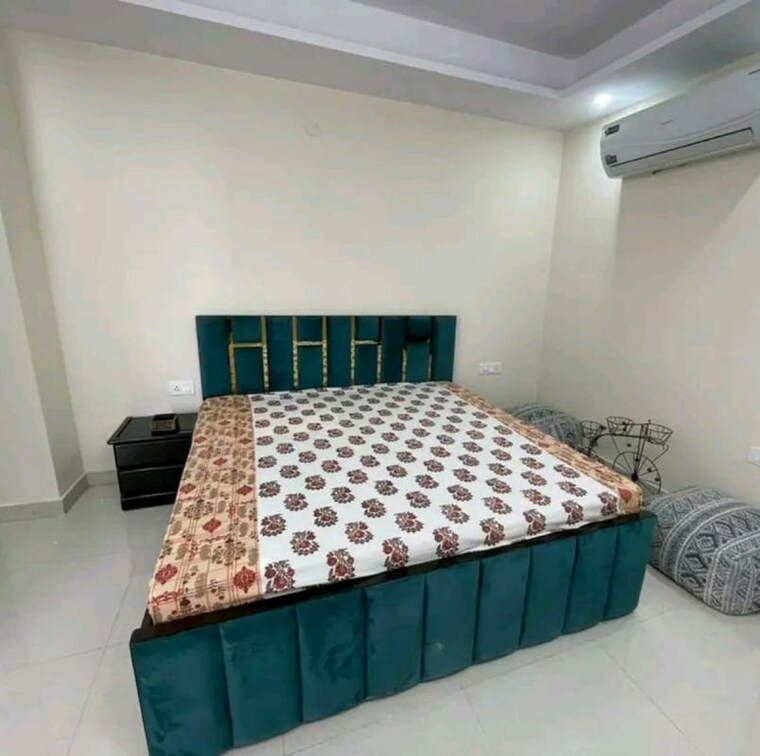 Bedroom, ecotech iii greater noida 3 Bedroom 1700 Sq.Ft. Builder Floor In Ecotech Iii Greater Noida Greater Noida 10075873