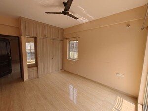 Room in 2 BHK Apartment at Frazer Town – for Rent