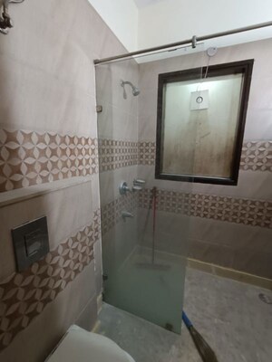 Kitchen in 3 BHK Builder Floor at Ansal Sushant Lok I, Sector 43 – for Sale