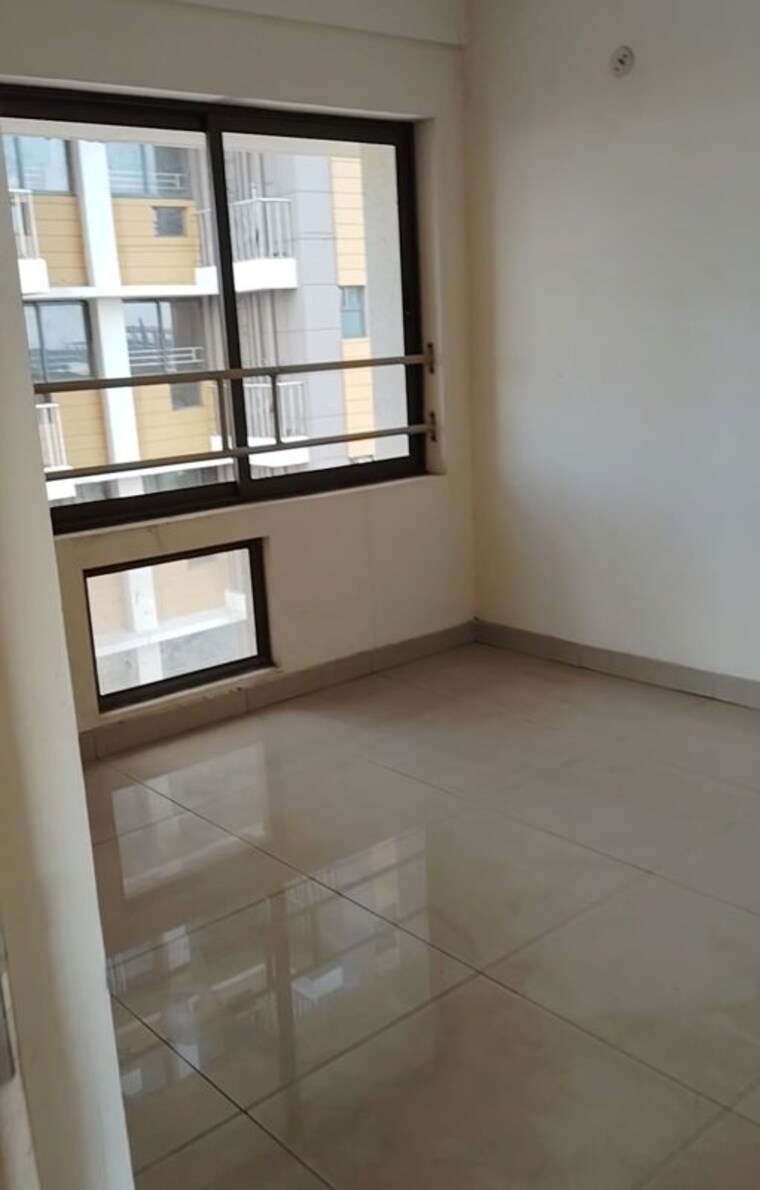Room, ashiana-surbhi 3 Bedroom 1100 Sq.Ft. Apartment In Alwar Bypass Road Bhiwadi 10076091