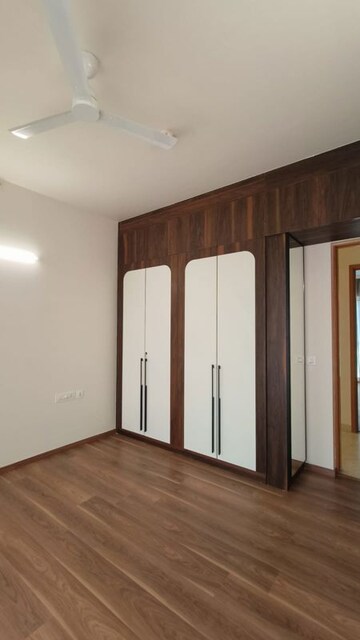 Room in 4 BHK Apartment at SNN Clermont, Hebbal – for Rent