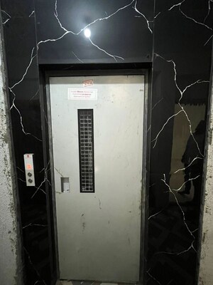 Furnished Amenities in 1 BHK Builder Floor at Wadgaon Sheri – for Rent