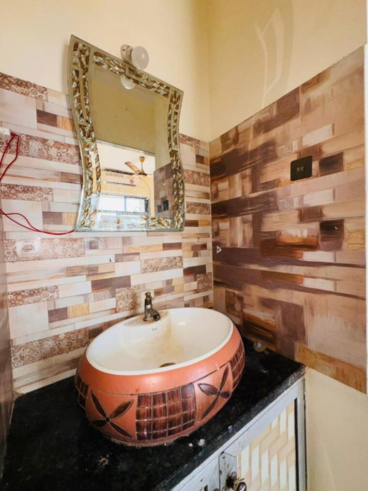 Bathroom, chulne 2 Bedroom 950 Sq.Ft. Builder Floor In Chulne Palghar 10076322
