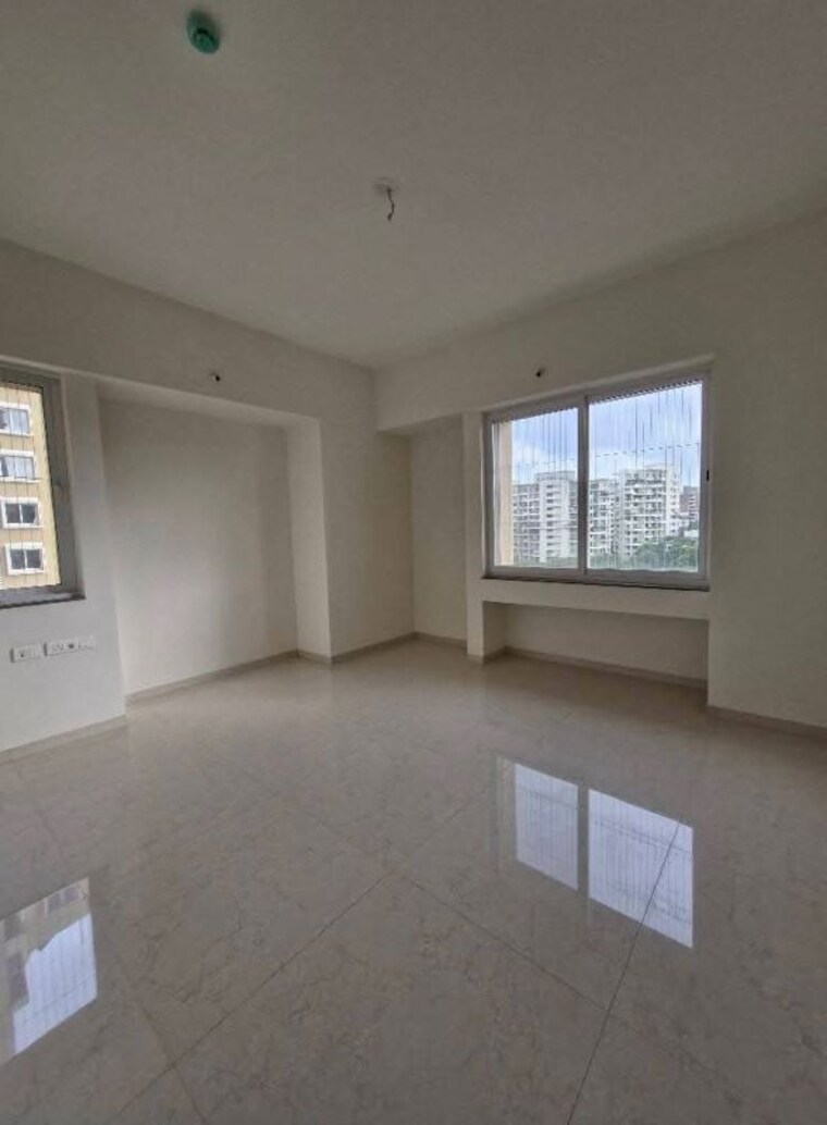 Master Bedroom, kumar-princetown-royal 3 Bedroom 1500 Sq.Ft. Apartment In Undri Pune 10076366