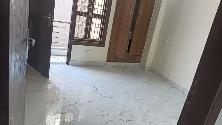 Room, kakrola 3 Bedroom 900 Sq.Ft. Builder Floor In Kakrola Delhi 10076372