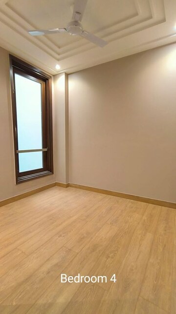 Room in 4 BHK Builder Floor at Greater Kailash ii – for Sale