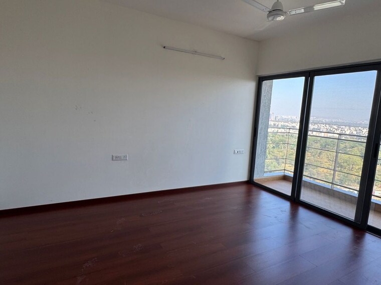Room, amanora-elivate-tower 3 Bedroom 1500 Sq.Ft. Apartment In Hadapsar Pune 9887072