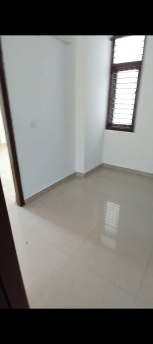 Room in 2 BHK Apartment at Meenal Balmukund Residency, Raj Nagar Extension – for Sale