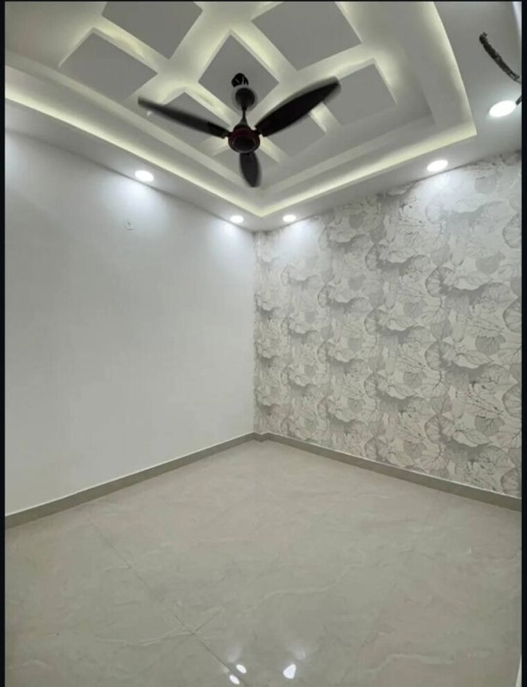 Room, uttam nagar 5 Bedroom 545 Sq.Ft. Independent House In Uttam Nagar Delhi 10076407