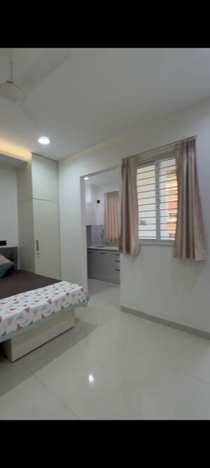 Bedroom in 2 BHK Apartment at Vijay Nagar – for Rent