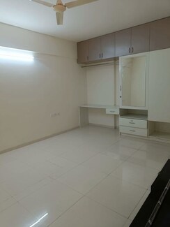 3 BHK + Pooja Room Apartment For Rent in DS Max Skycity