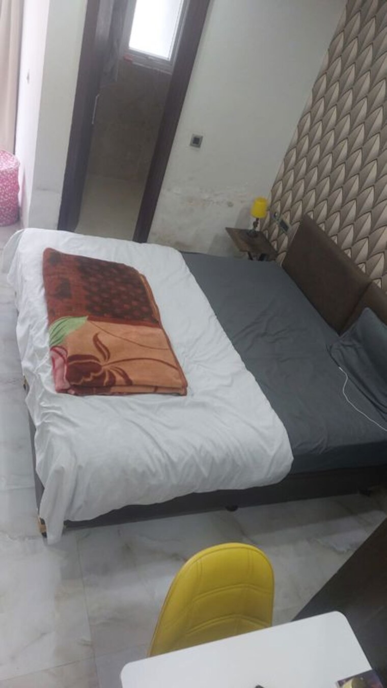 Bedroom, sector 46 Pg For Boys & Girls In Sector 46 10076479