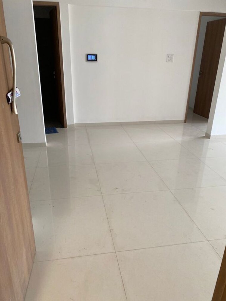 Bathroom, majestique-signature-towers 3 Bedroom 1600 Sq.Ft. Apartment In Balewadi Pune 10076598