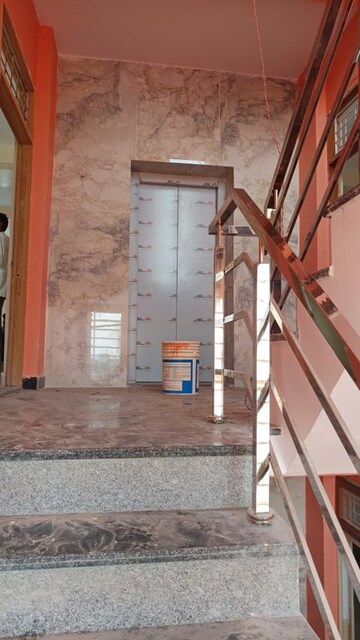 Staircase in 6+ BHK Villa at Dayal Friends Colony, Amar Shaheed Path – for Rent