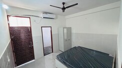 1 RkBuilder Floor For Rent in Sushant Lok I