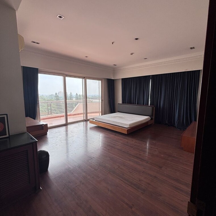 Room, mantri-altius 4 Bedroom 5600 Sq.Ft. Apartment In Shivaji Nagar Bangalore 9499776
