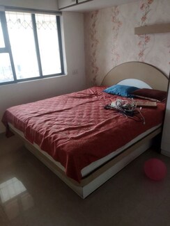 1 BHK + Extra Room Apartment For Rent in HDIL Dheeraj Jamuna