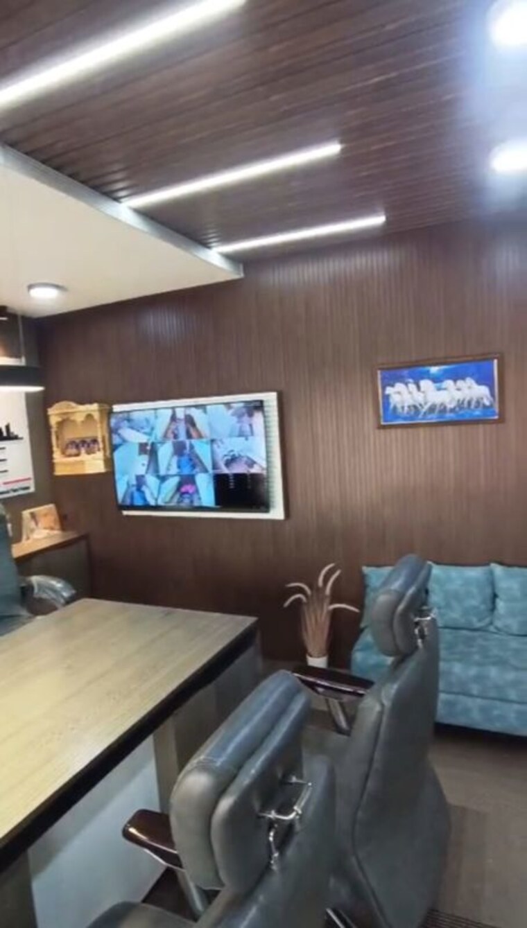 Bedroom, shivalik-shilp Commercial Office Space 933 Sq.Ft. In Sanidhya Ahmedabad 10076771