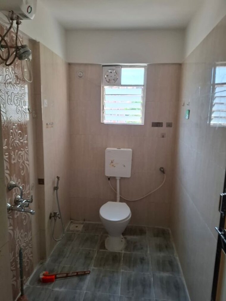 Bathroom, pashan 1 Bedroom 600 Sq.Ft. Apartment In Pashan Pune 10076794