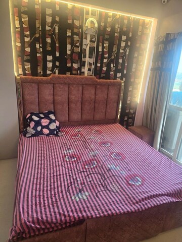 Bedroom in 3 BHK Apartment at BPTP The Resort, Sector 75 – for Rent