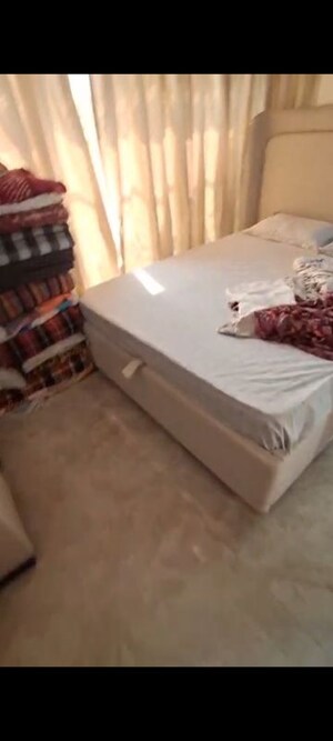 2 BHK Apartment For Rent in Svarna Rosemary, Mahim West