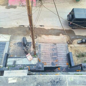 Gym in 3 BHK Builder Floor at Sector 63a – for Rent