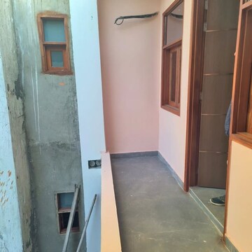 Building Lobby in 3 BHK Builder Floor at Sector 63a – for Rent