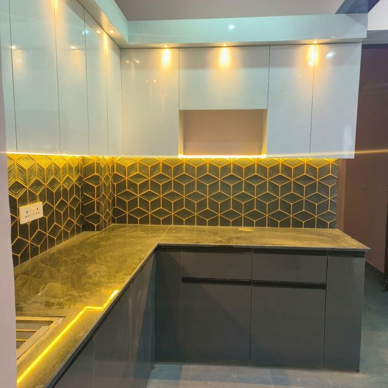 Kitchen, sector 63a 3 Bedroom 1500 Sq.Ft. Builder Floor In Sector 63a Noida 10076859
