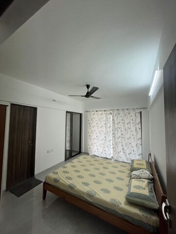 Bedroom in 3 BHK Apartment at Oxy Beaumonde, Viman Nagar – for Rent