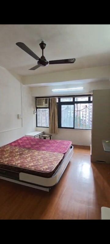 Bedroom in 2 BHK Apartment at Paschim Apartments, Dadar West – for Rent