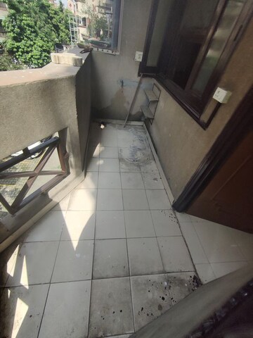 Balcony in 2 BHK Apartment at Gaurs Galaxy, Vaishali Sector 5 – for Rent