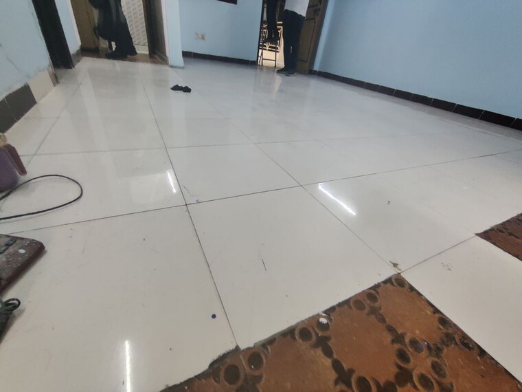 Living Room, gaurs-galaxy 2 Bedroom 1000 Sq.Ft. Apartment In Vaishali Sector 5 Ghaziabad 10076616