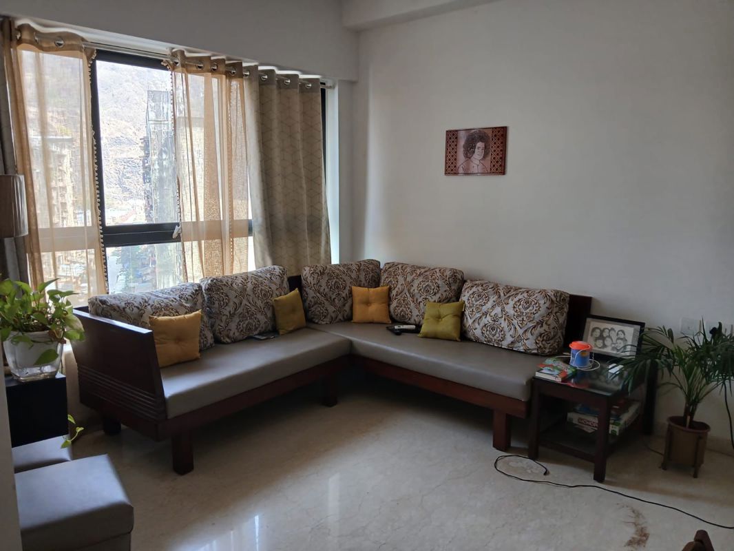 2 BHK + Study Room Apartment For Rent in Shapoorji Pallonji Vicinia