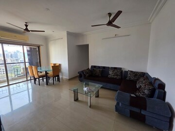 Living Room in 3 BHK Apartment at Andheri West – for Rent