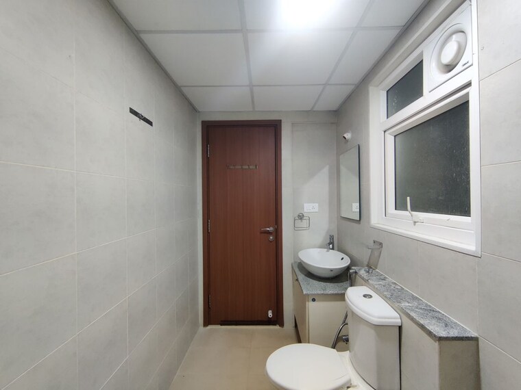 Bathroom, bhartiya-city-leela-residences 2 Bedroom 1090 Sq.Ft. Apartment In Thanisandra Main Road Bangalore 10077060