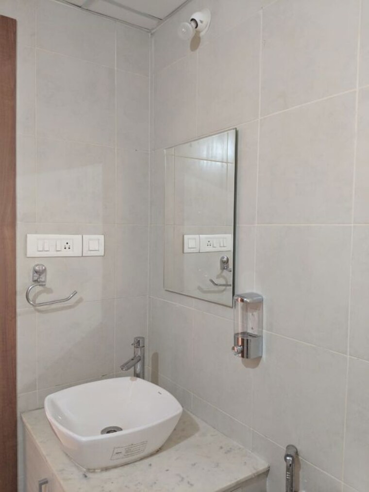 Bathroom, bhartiya-city-leela-residences 2 Bedroom 1090 Sq.Ft. Apartment In Thanisandra Main Road Bangalore 10077060