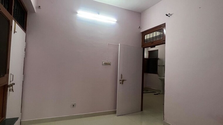 Room, nathupura 2.5 Bedroom 779 Sq.Ft. Builder Floor In Nathupura Delhi 10077078