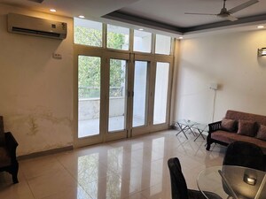 Room in 2 BHK Builder Floor at Nizamuddin East – for Rent