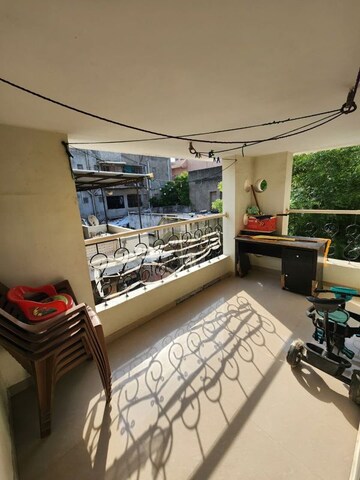 Team Area in 1 BHK Villa at Jivraj Park – for Rent