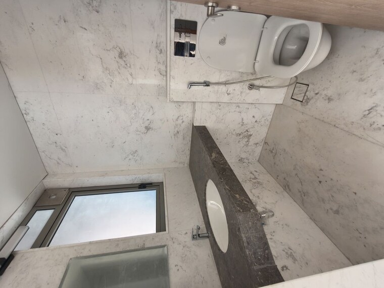 Bathroom, lodha-bellagio 3 Bedroom 1400 Sq.Ft. Apartment In Powai Mumbai 10077178