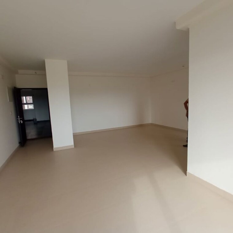 Room, bhattarahalli 3 Bedroom 2200 Sq.Ft. Apartment In Bhattarahalli Bangalore 9271034