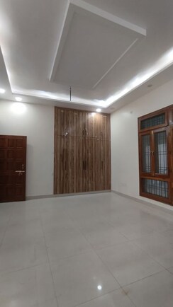 3 BHK + Pooja Room Builder Floor For Rent in Viram Khand
