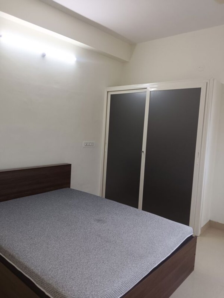 Room, manikonda 3 Bedroom 1600 Sq.Ft. Apartment In Manikonda Hyderabad 10077344
