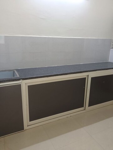 Furnished Amenities in 3 BHK Apartment at Manikonda – for Rent