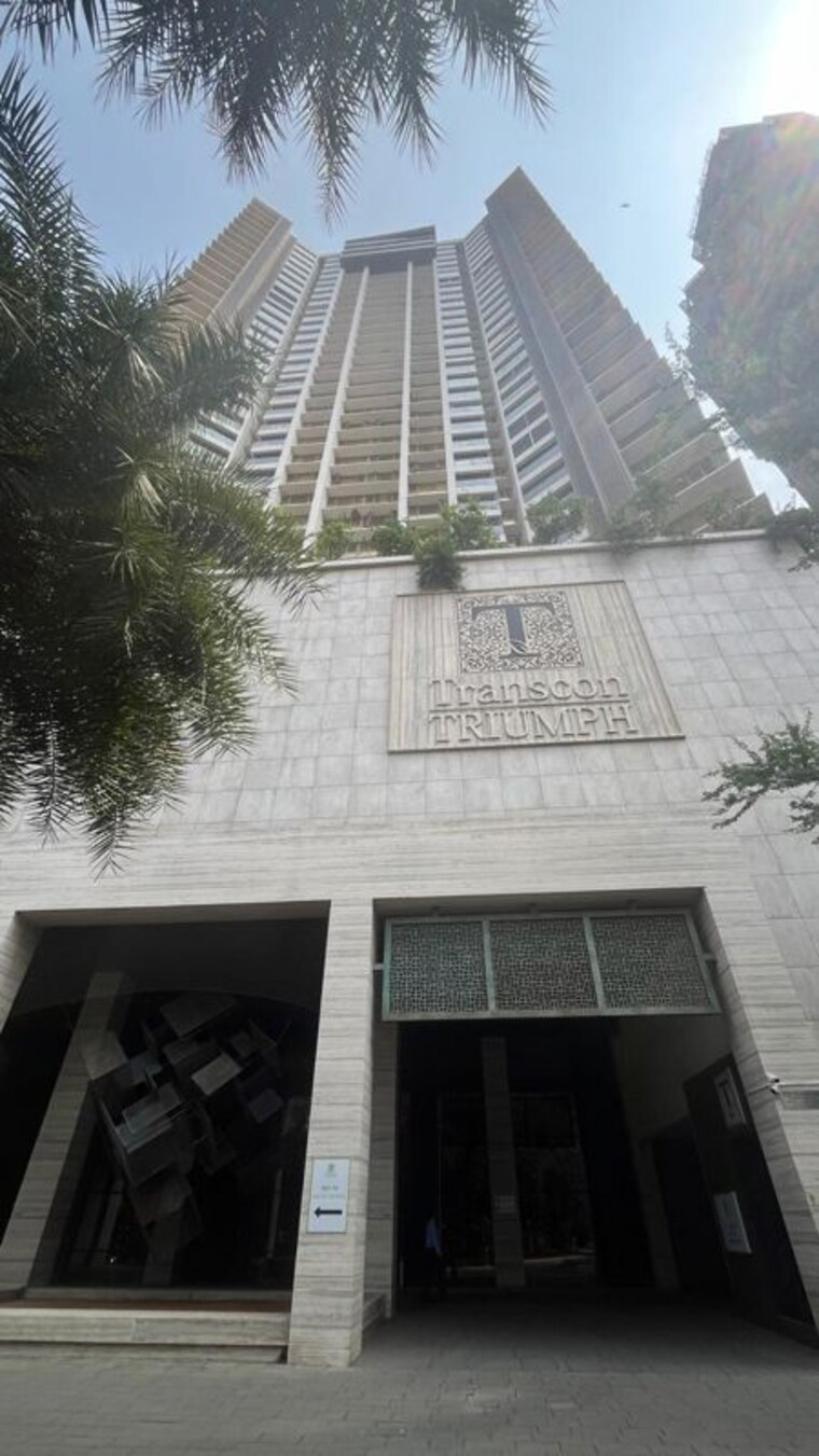 Exterior View, transcon-triumph-tower 2 Bedroom 813 Sq.Ft. Apartment In Andheri West Mumbai 10077345