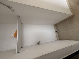 Laundry Area in 1.5 BHK Apartment at Runwal Forests, Kanjurmarg West – for Sale